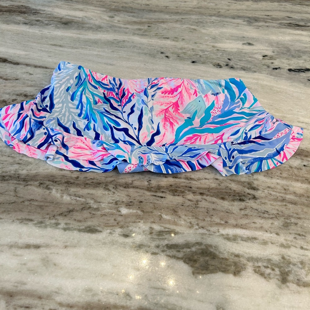 Lilly Pulitzer swim bottoms in size 8